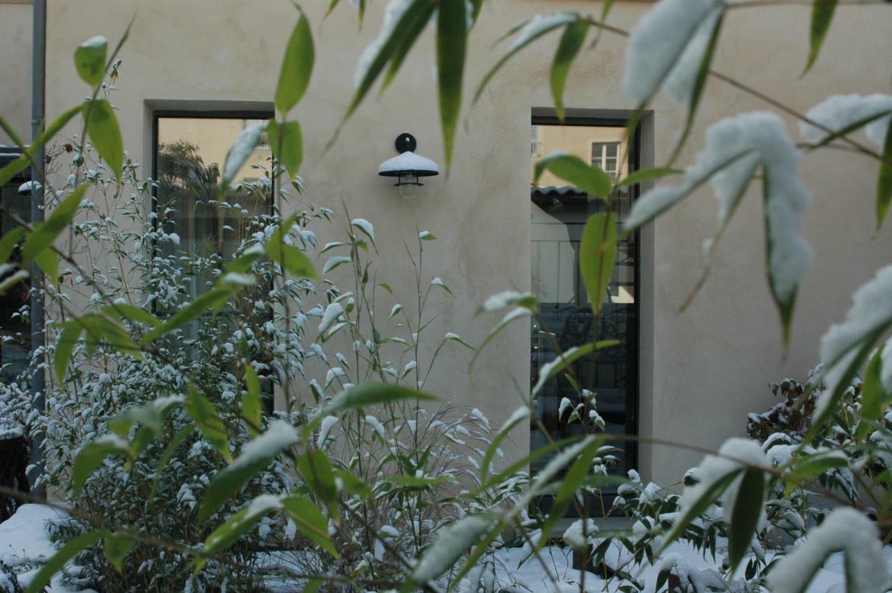 Le Petit Valhalla Bayeux Exterior foto